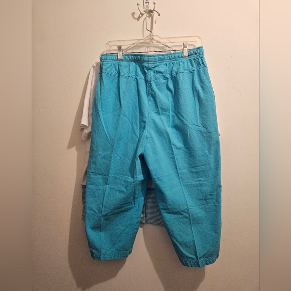 Alfred Dunner Top PL & Erika Capri's M #W-614 - Picture 8 of 16